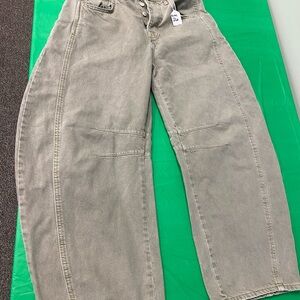 Women's Cropped Wide-Leg Jeans in Faded Gray